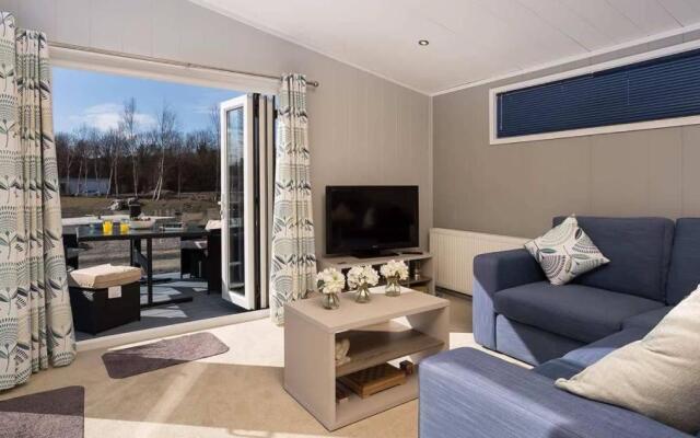 Silverdale Lodge Hot Tub & Wifi
