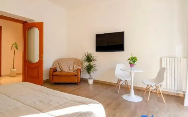 Stella - Central Apartment