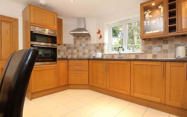 Meadowside, Redruth