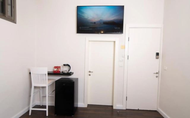 Prestige Room in Prestige location