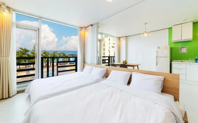 Gangneung Big Island Pension