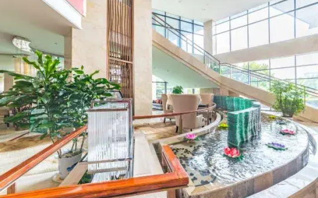 Doreen Hotel