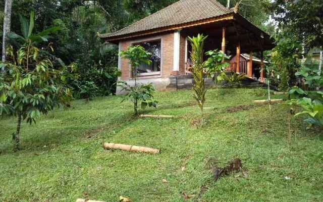 TEGAL JERO Homestay