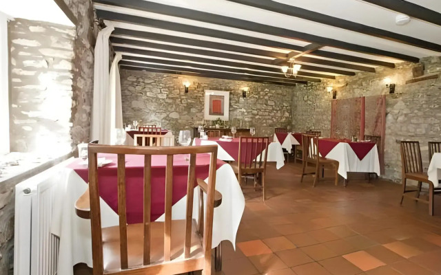 Tŷ Mawr Country Hotel