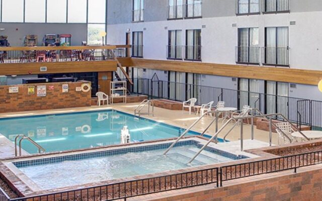 Independents Mankato City Center Hotel
