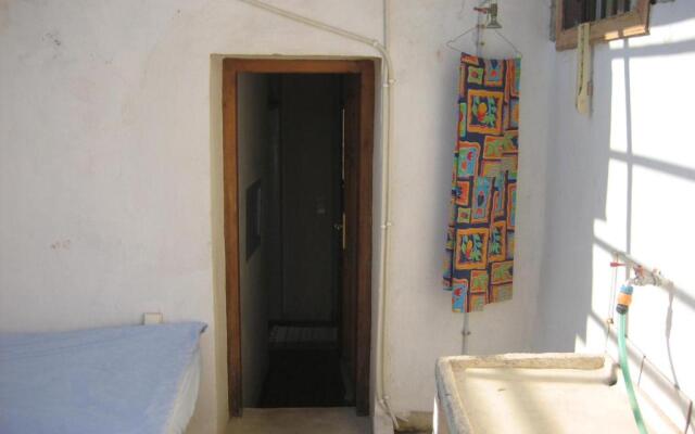 Linda's Convent House and Courtyard