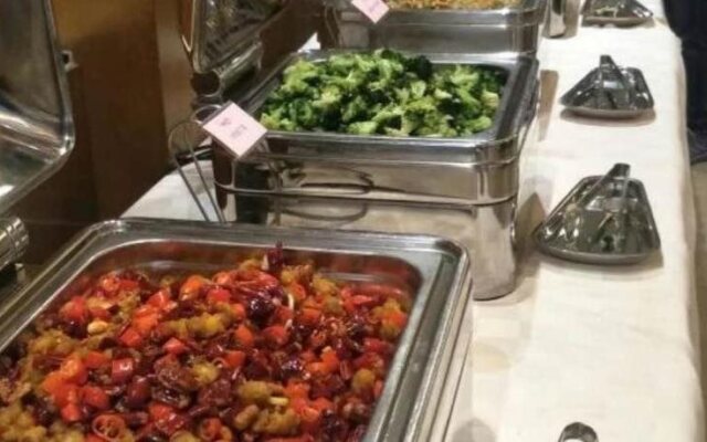 Longwei Hotel