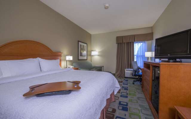 Hampton Inn Atlanta - Newnan