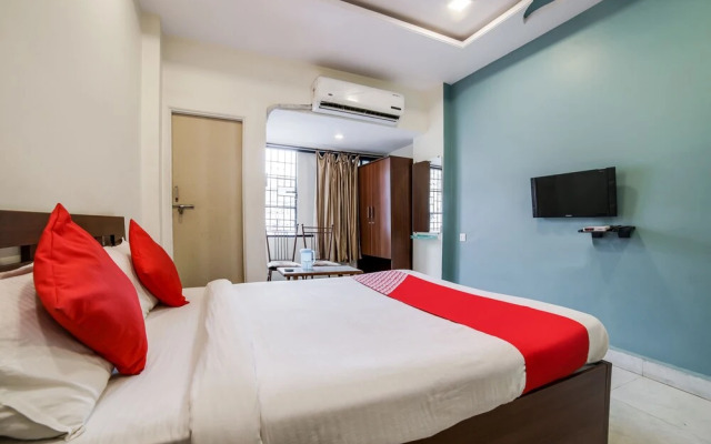 Oyo 23706 Super Deluxe Guest House