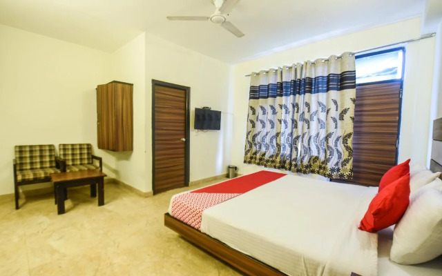 Dev Villa Guest House