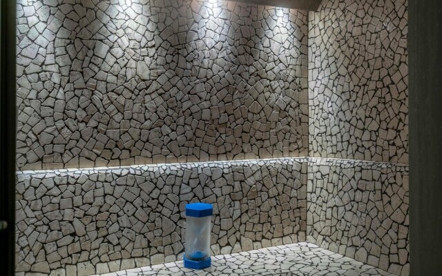 Nice Home in Magliolo With Wifi and 1 Bedrooms