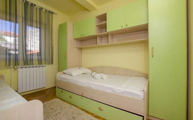Apartments Mare