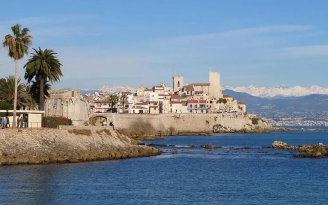 Cozy Studio Near Cap D'antibes