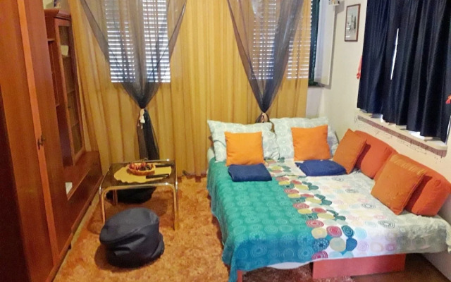 Blue Symphony Apartment