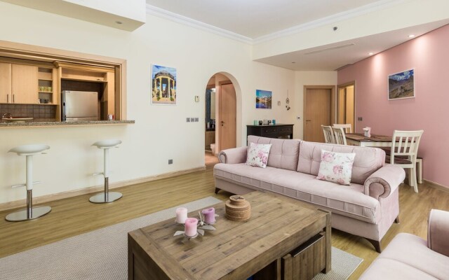 Deluxe Holiday Homes - Al Dabas