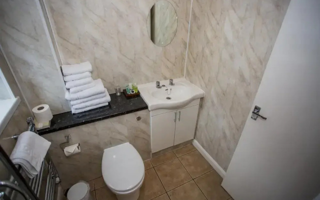 The Manor Guesthouse