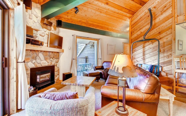 Double Eagle Bldg. B #32