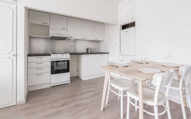 Local Nordic Apartments - Harp Seal
