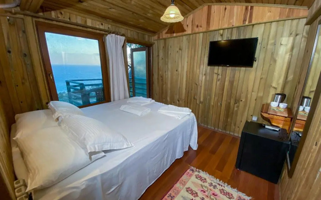 Tree House Otel