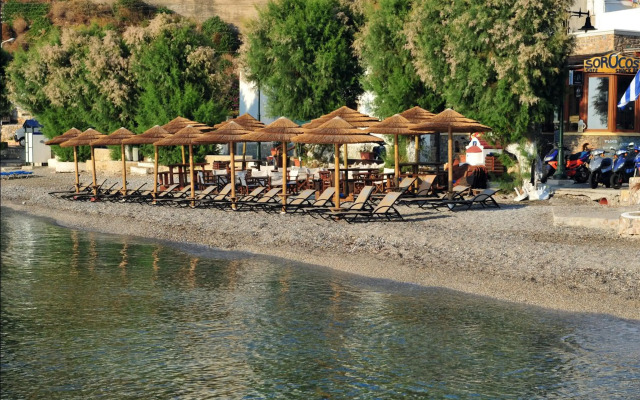 Panteli Beach Hotel