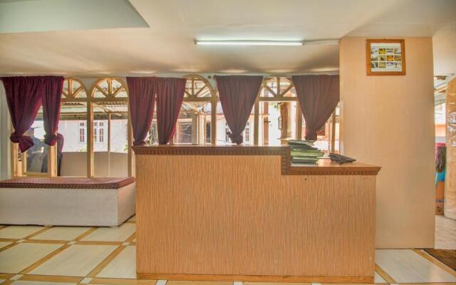 OYO 65173 Nourpem Residency