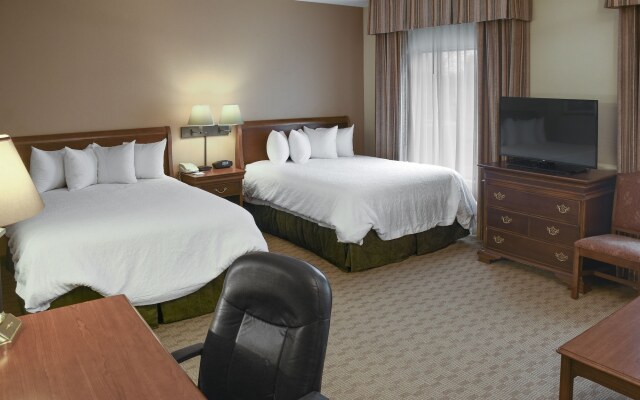 Hampton Inn & Suites Youngstown-Canfield