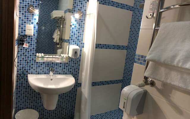 Арт-отель Lucky Ship