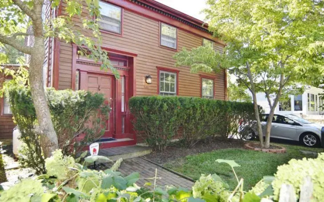 Greenport Captains House