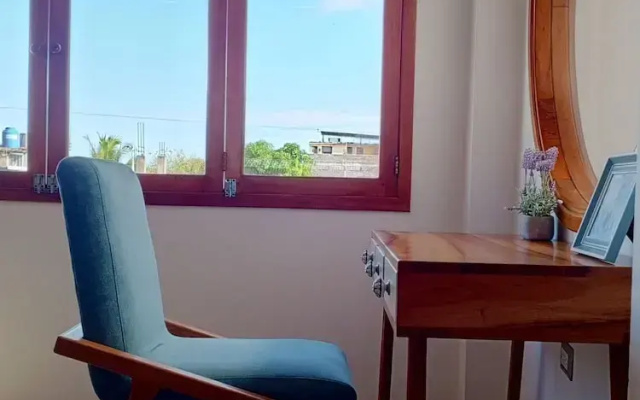Galapagos Coliving Ecuador Casa Tuna