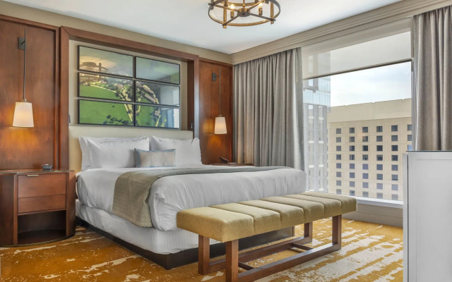 Omni Louisville Hotel