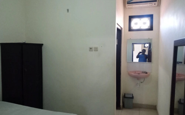 Puri Made 2 Homestay