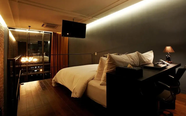 Lee Design Hotel