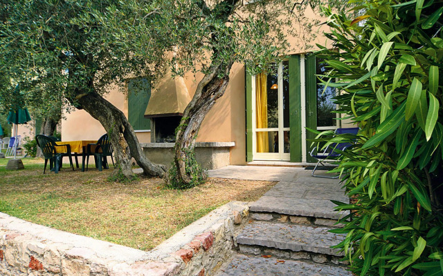 Residence Pratone, Garda