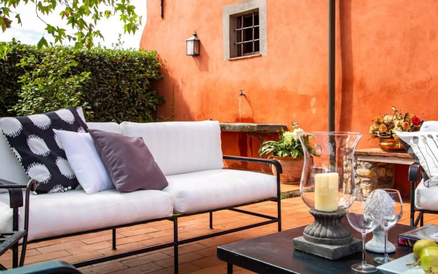 VILLA IL COLLE DI MORIANO 8, Emma Villas