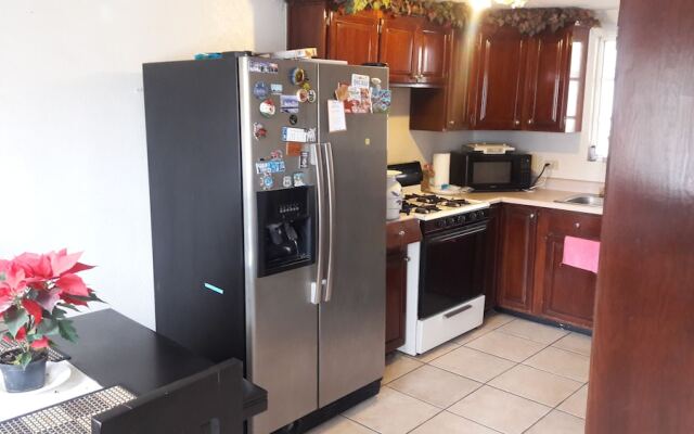 USA Consulate Hakal Apartments