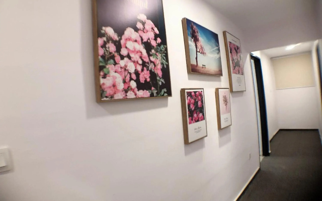 OYO M Design Hotel Taman Pertama