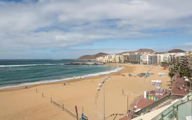 Beachfront Home Las Canteras 4 - Sea Views Terrace