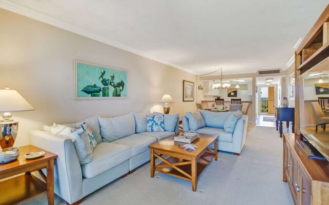 25870 Hickory Blvd #704