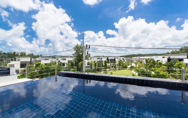 Villa Andy with pool and 800 m away from beach