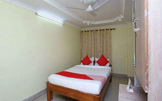 OYO 11488 Hotel Subham Palace