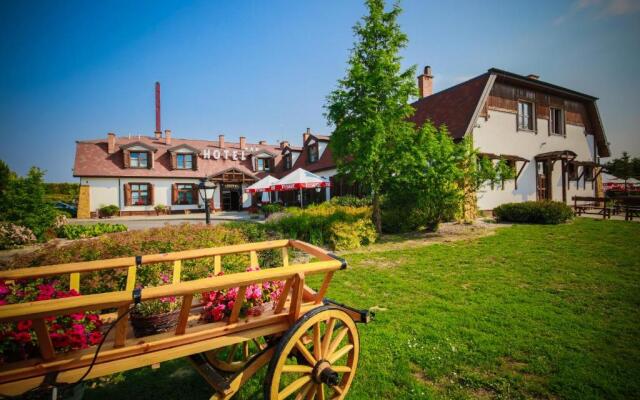 Dwór Bogucin Hotel & Restauracja