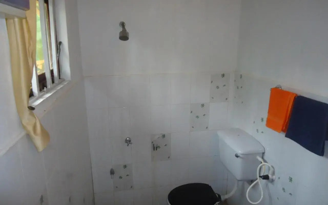 Lake view cabana Restaurant