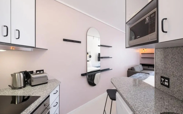 The Flamingo by Perch Stays