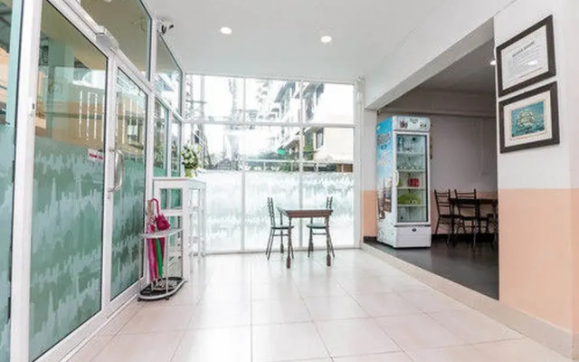 Nida Rooms Bangrak Santipap Sipraya
