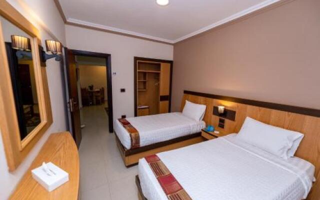 Noras Beach Hotel