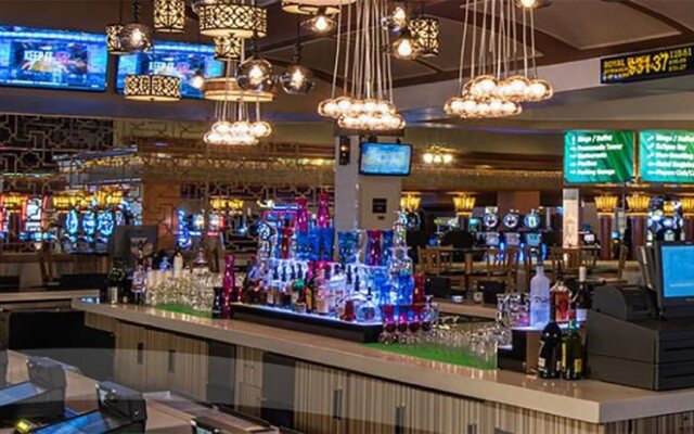 Tropicana Laughlin - A Caesars Rewards Destination
