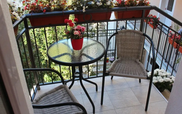 Balabusic Two Bedroom Apartment No.5