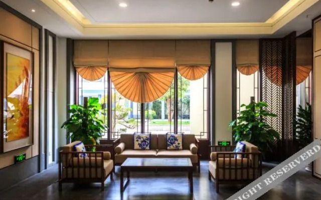 Luyi Resort Hotel