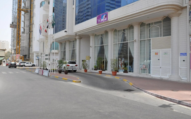 Grand Continental Hotel