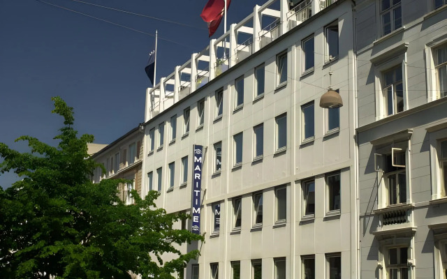 Hotel Maritime